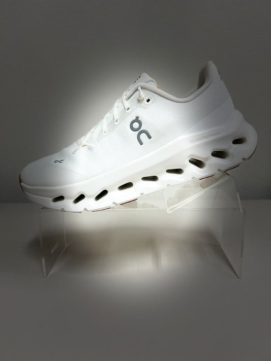 Cloudtilt
White | Ivory