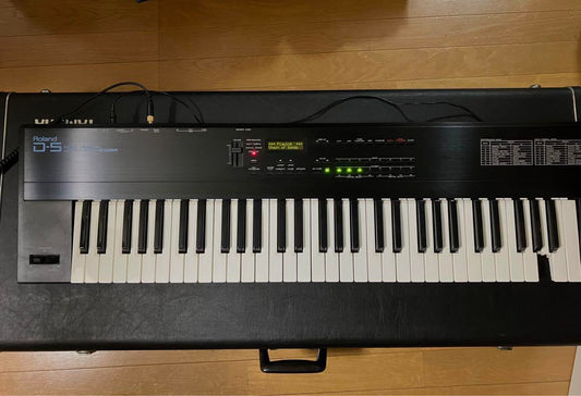 Used digital Synthesizer Roland D-5